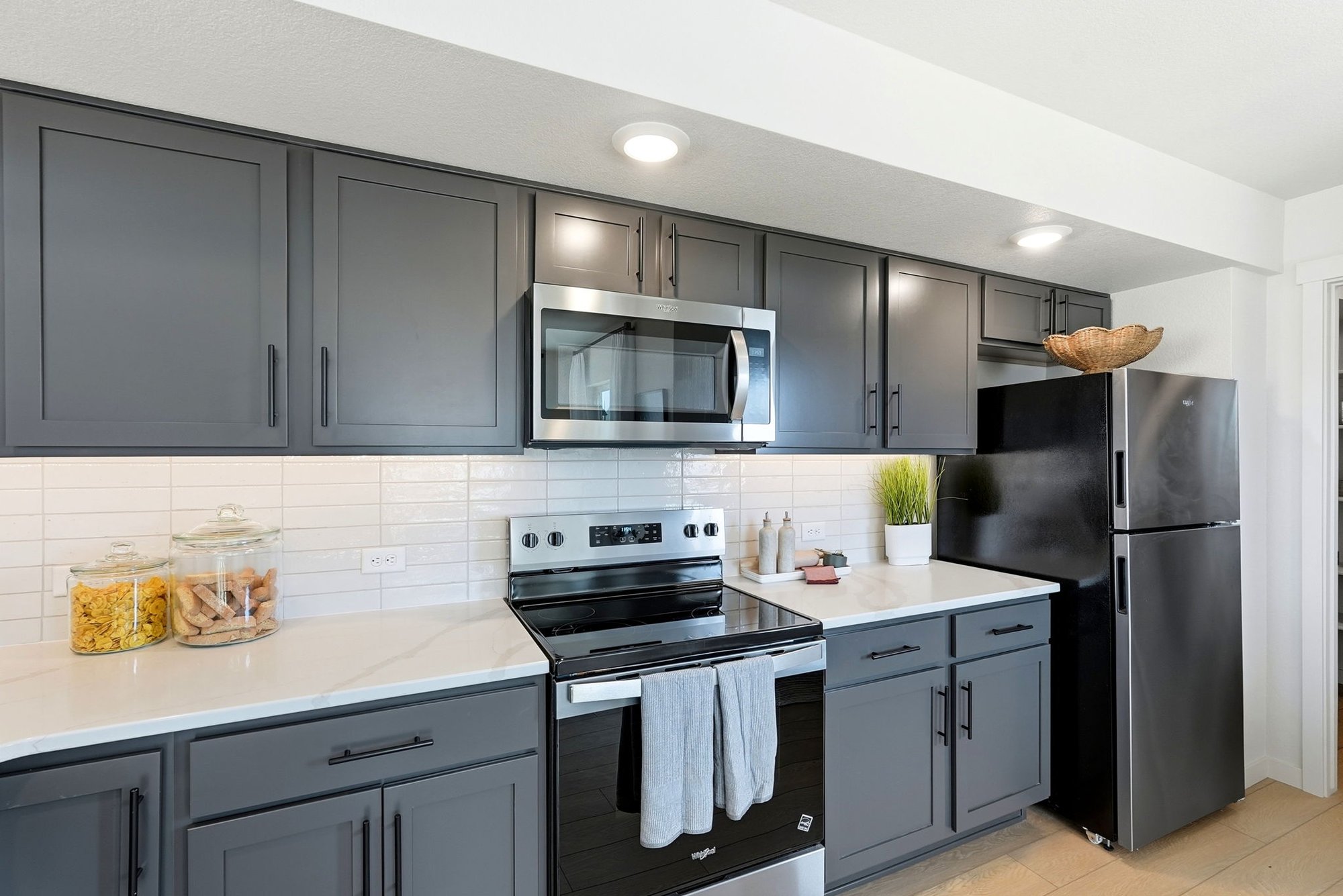 20-web-or-mls-DSC02814 20-web-or-mls-DSC02814