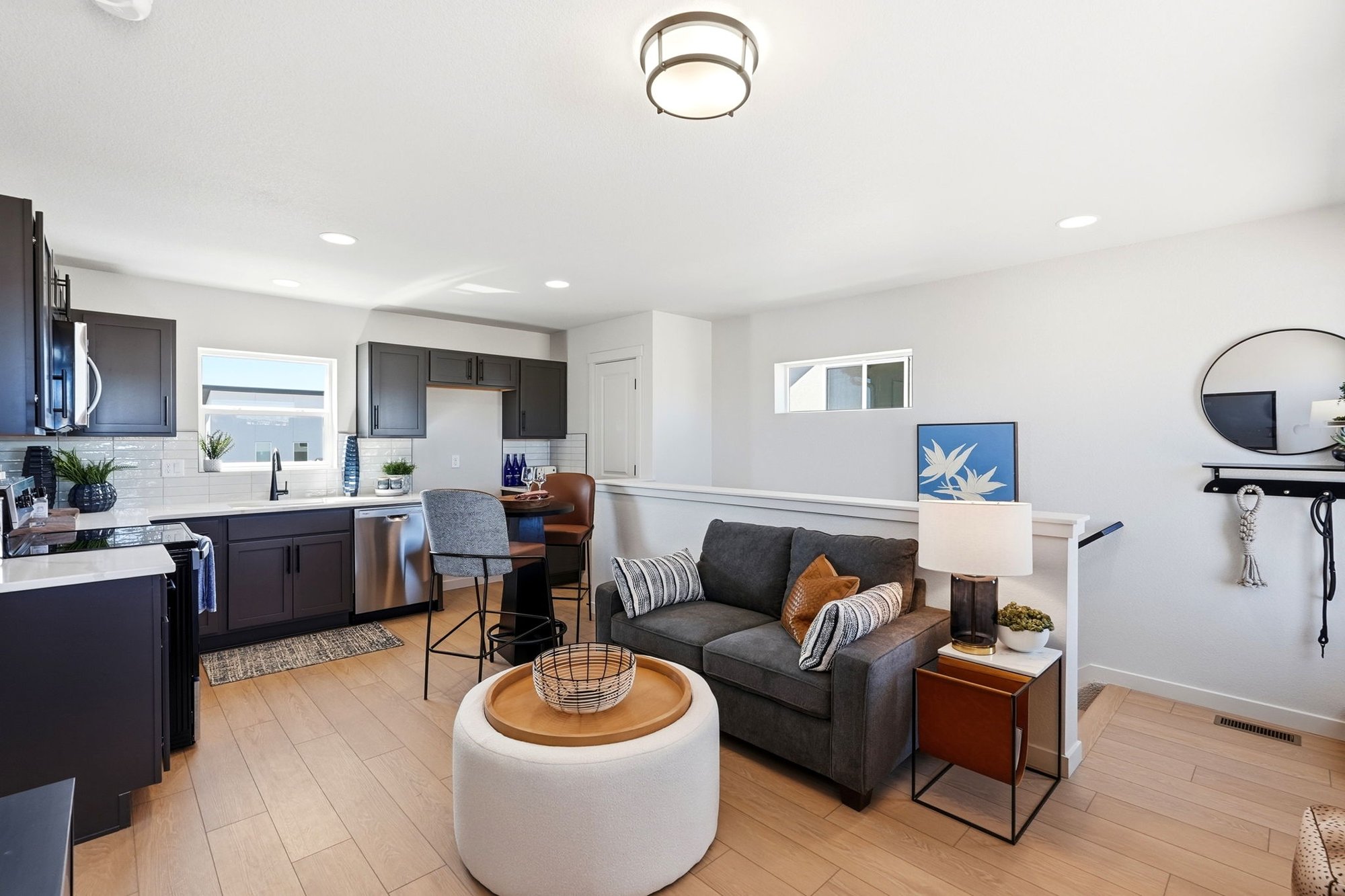 48-web-or-mls-DSC03074 48-web-or-mls-DSC03074